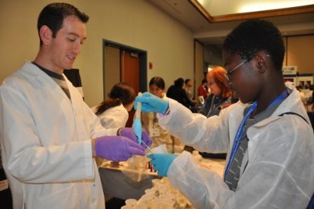 student particpates in frontiers in science and medicine day