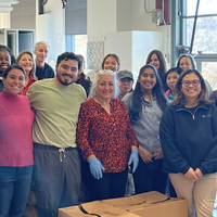 USG Mobile Market volunteers