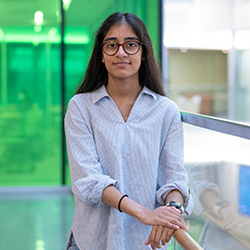 Amna Hayat